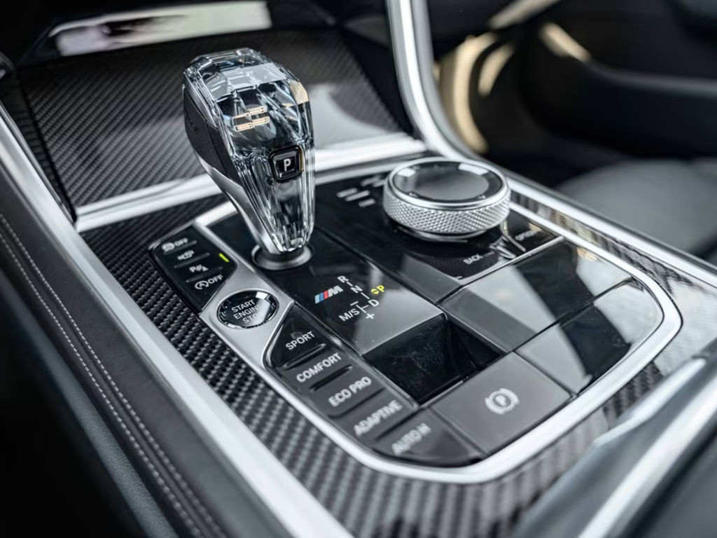 BMW M850