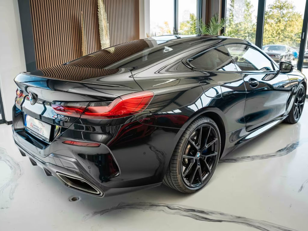 BMW M850