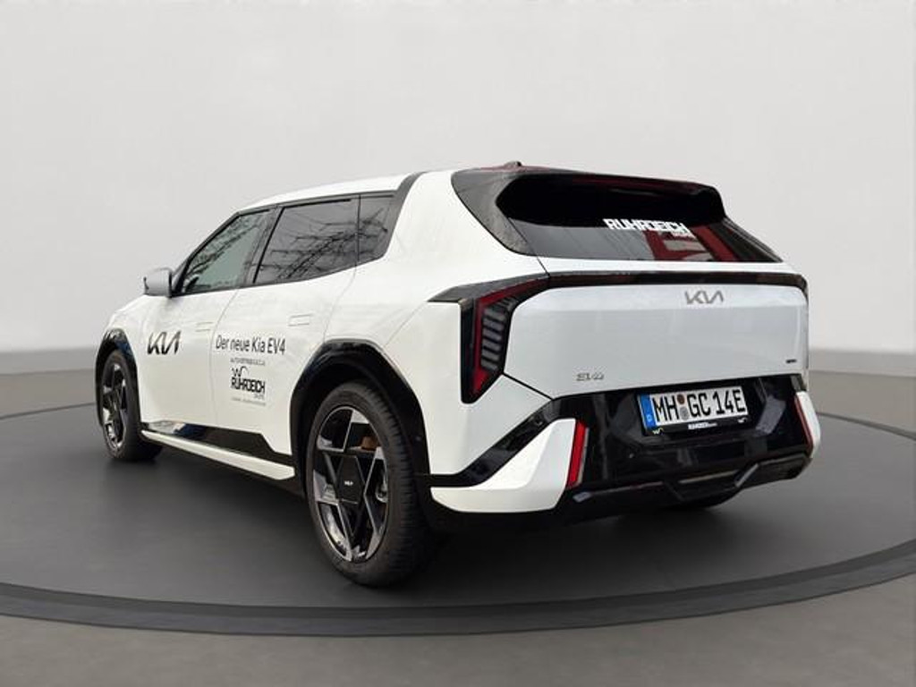 Kia EV4