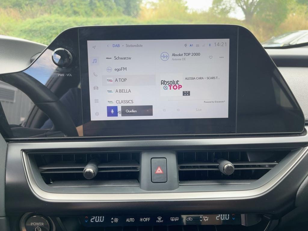 Lexus UX