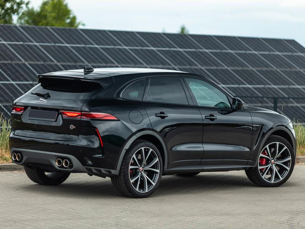 Jaguar F-Pace SVR AWD