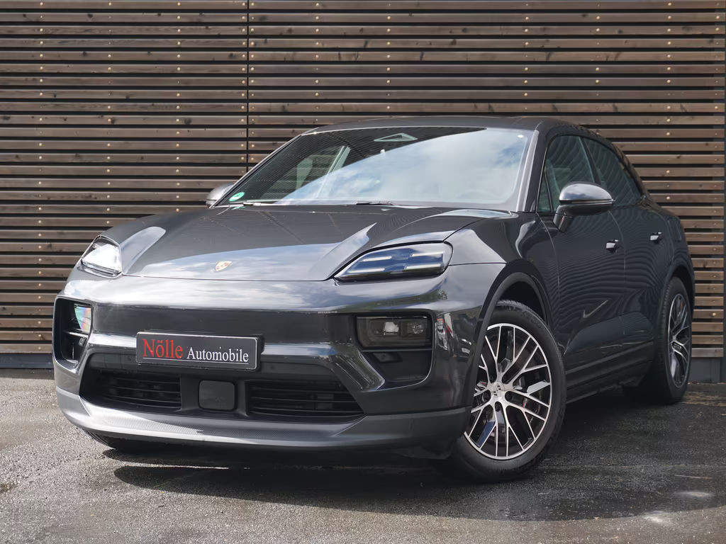 Porsche Macan 4