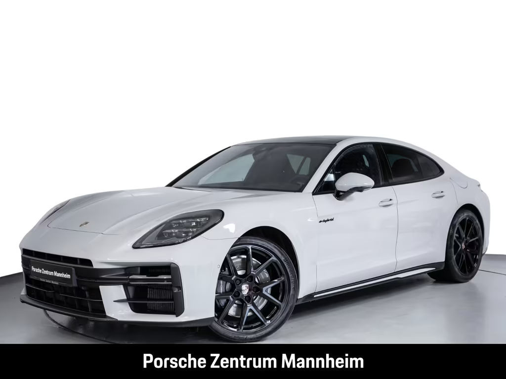 Porsche Panamera 4