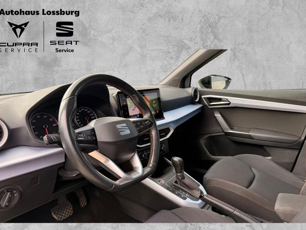 Seat Arona