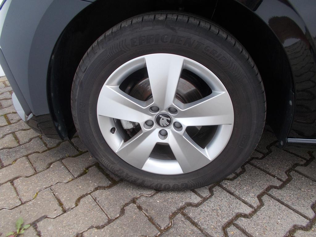 Skoda Scala