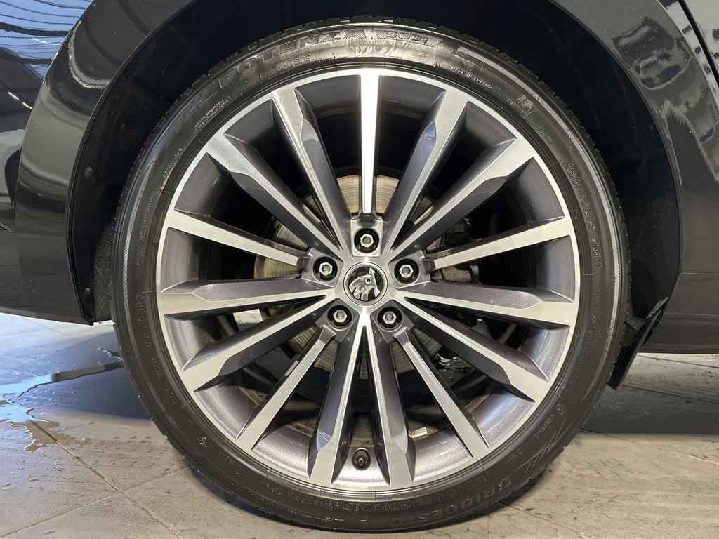 Skoda Superb Combi 2.0 TDI