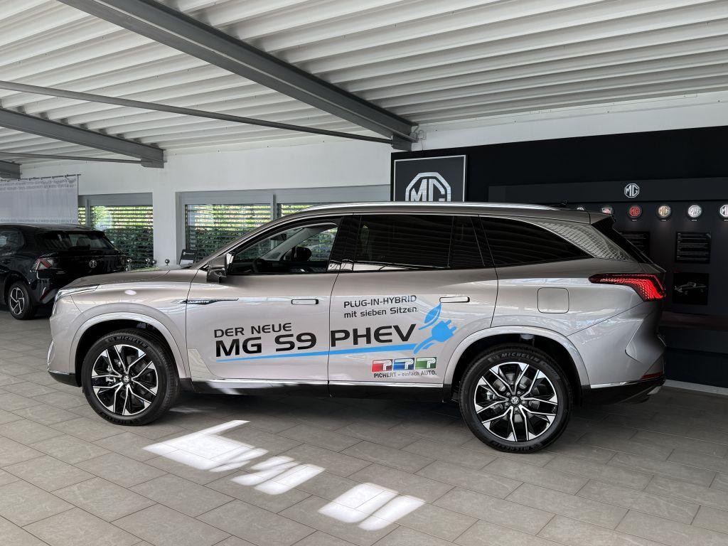MG MGS9
