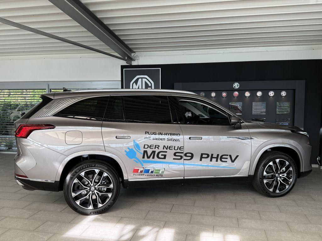MG MGS9