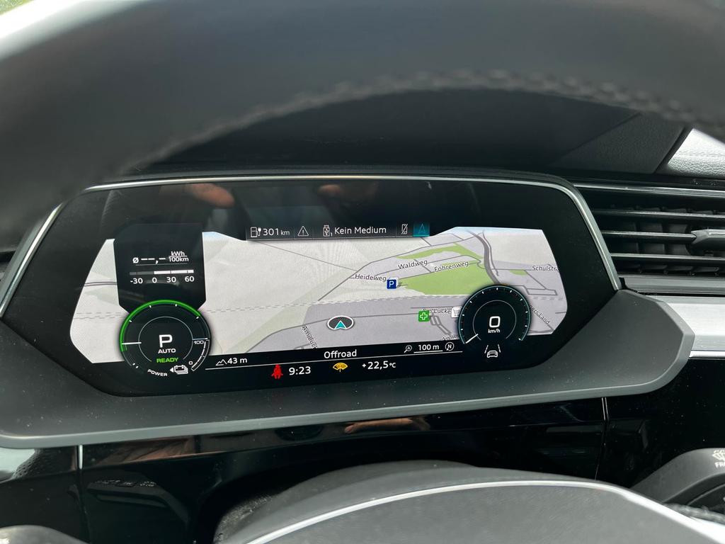 Audi e-tron