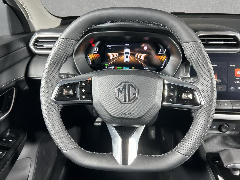 MG ZS