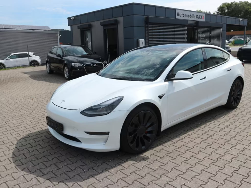 Tesla Model 3 Performance Dual Motor AWD