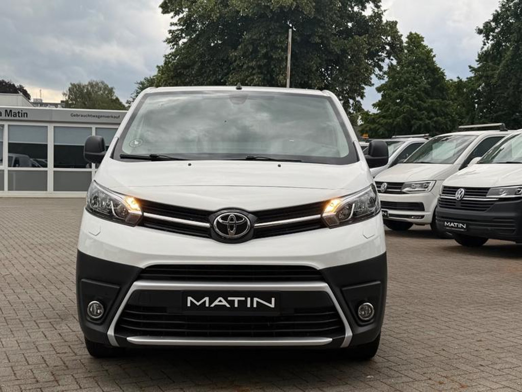 Toyota Proace (Verso)