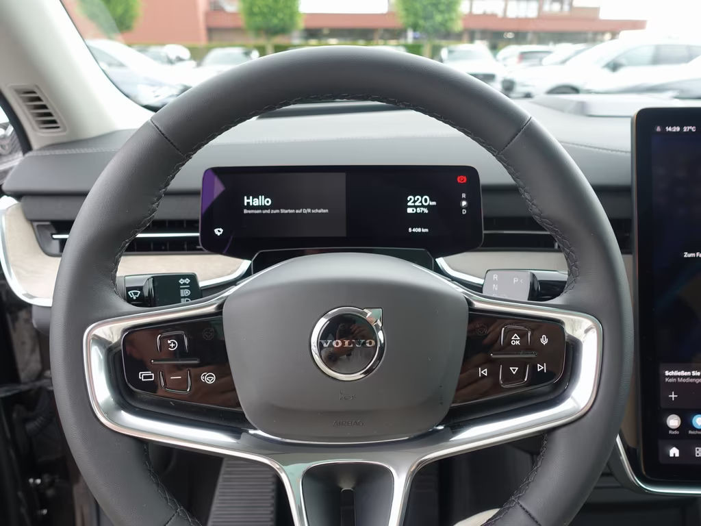 Volvo EX90