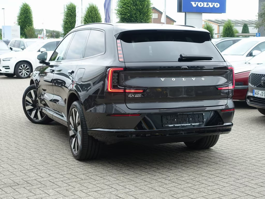Volvo EX90