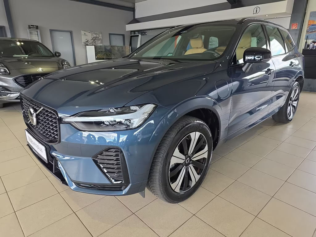 Volvo XC60 AWD T6 Recharge Plus Dark