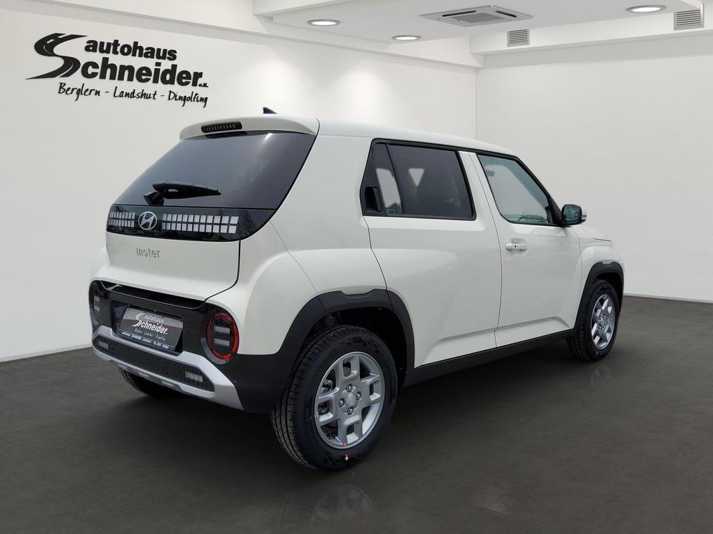 Hyundai INSTER