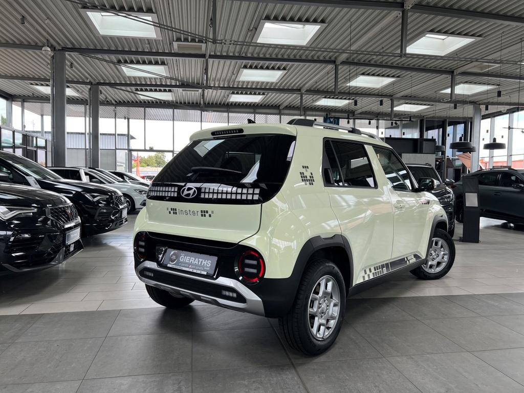 Hyundai INSTER