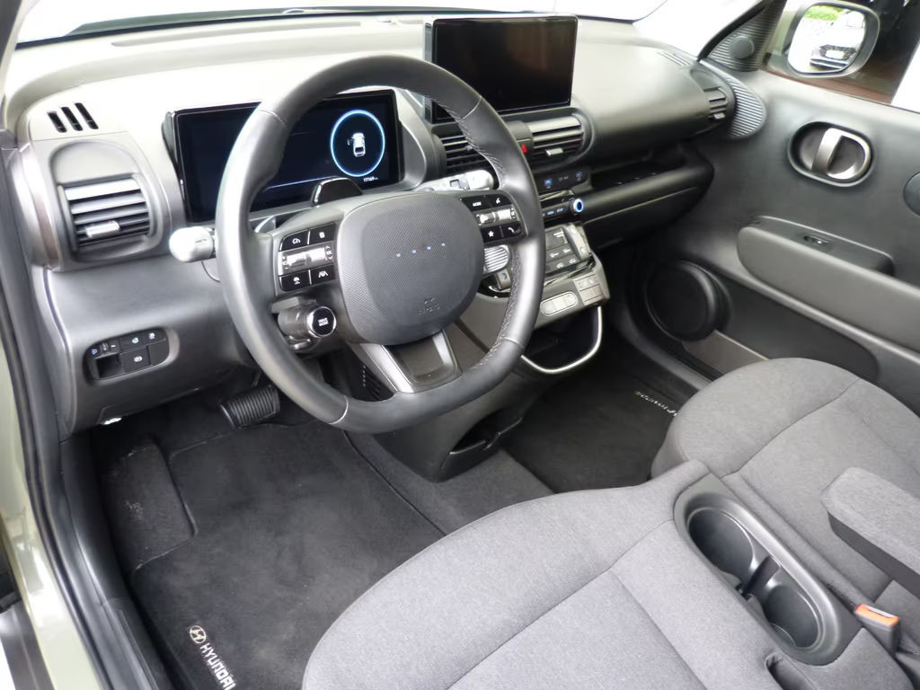 Hyundai INSTER