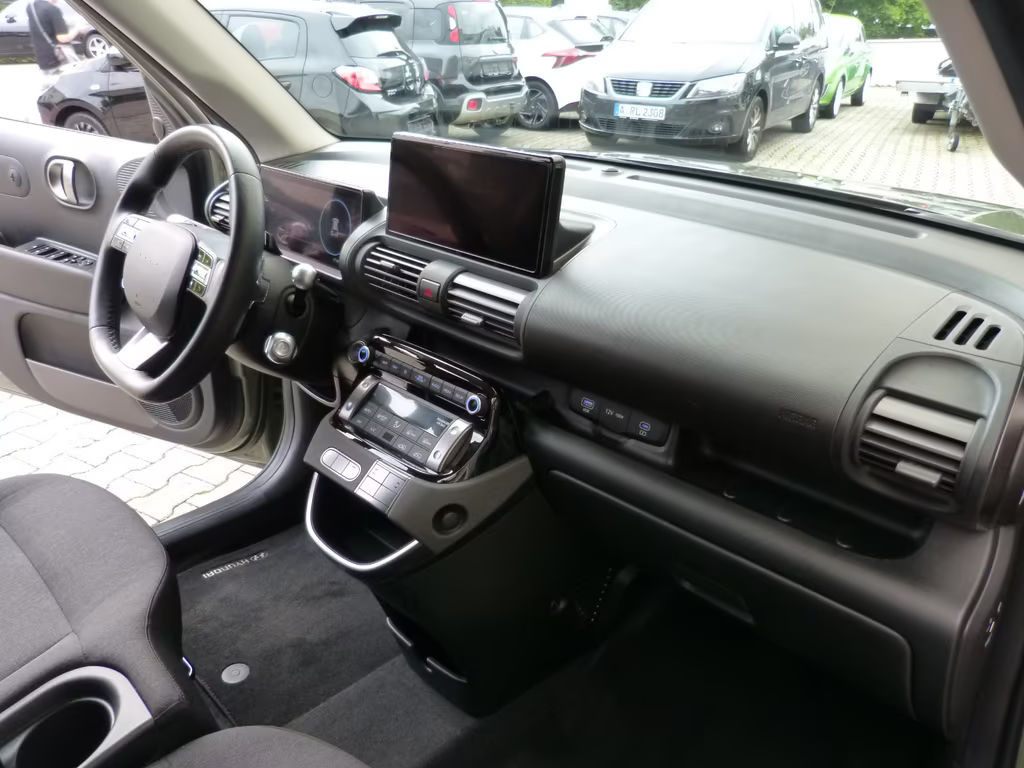 Hyundai INSTER