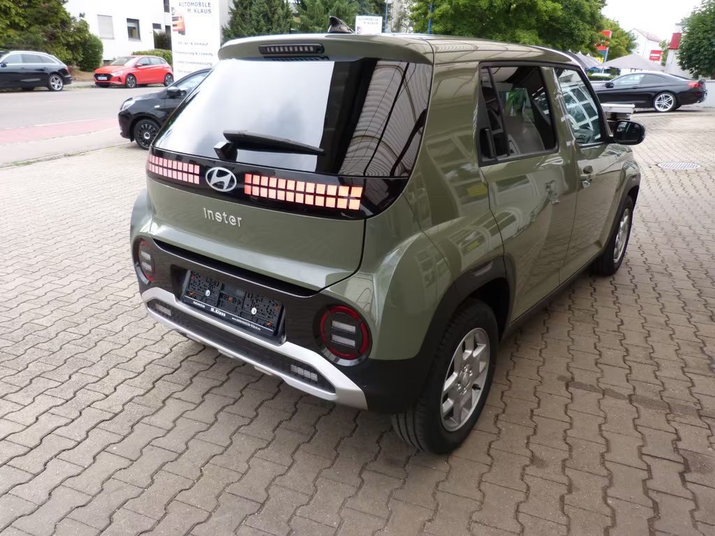 Hyundai INSTER