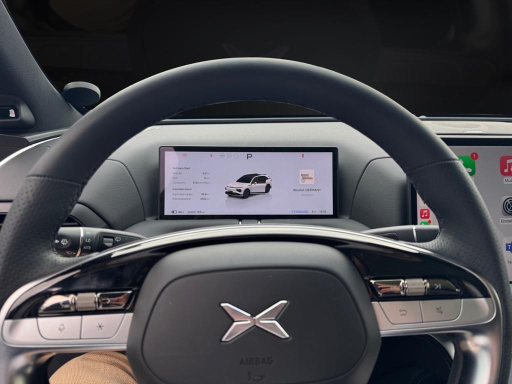 Xpeng G9