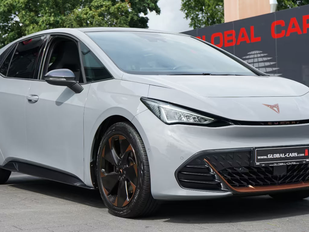 Cupra Born BORN*PANO*HUD*ACC *PILOT*TECH*DINAMICA*LEDER