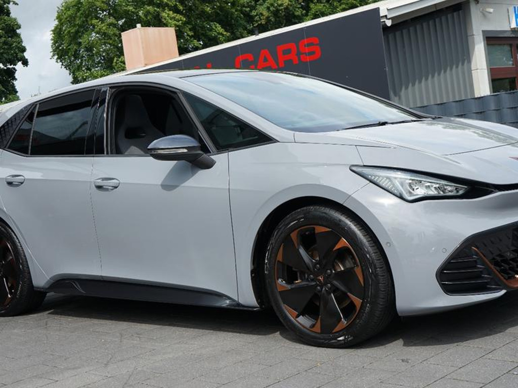 Cupra Born
