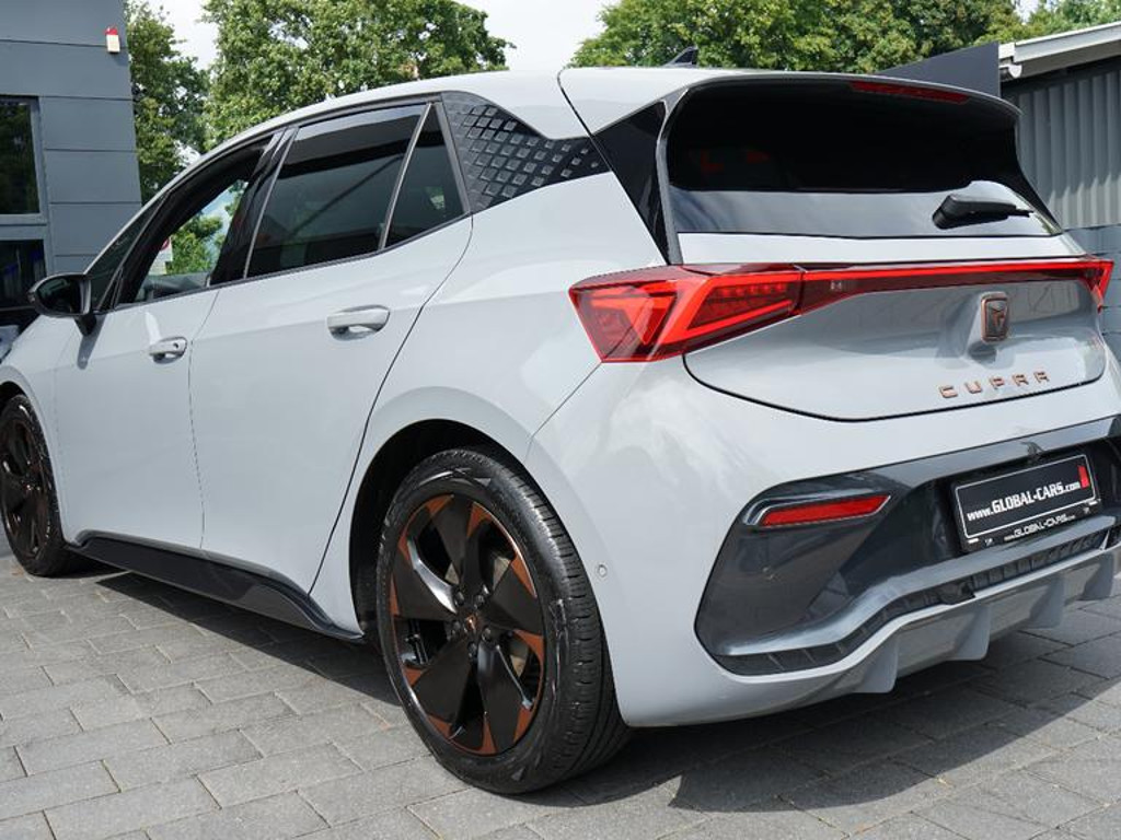 Cupra Born