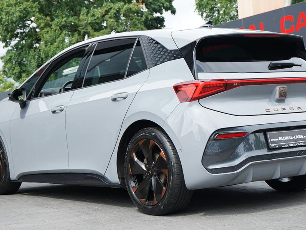 Cupra Born