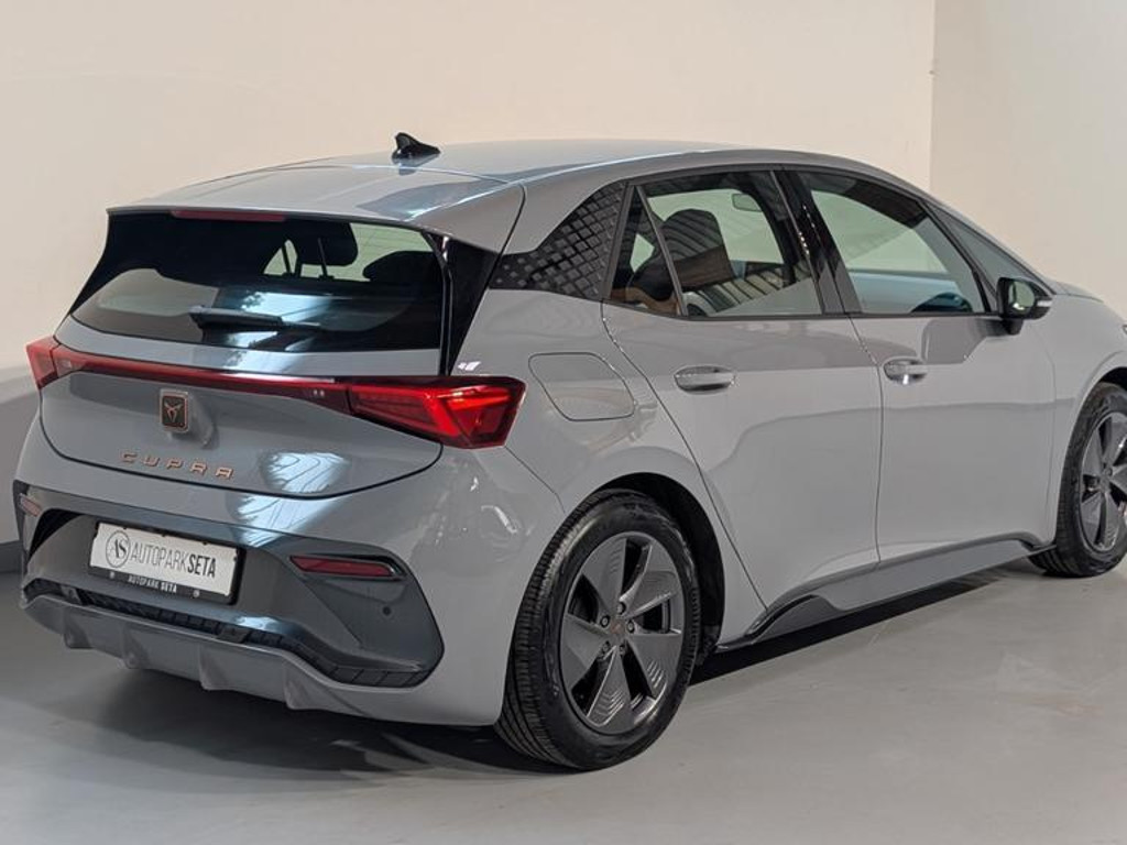 Cupra Born