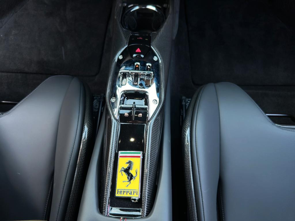 Ferrari 296