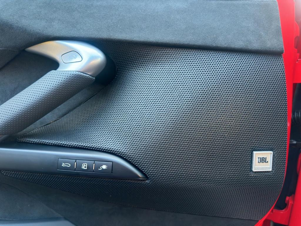 Ferrari 296