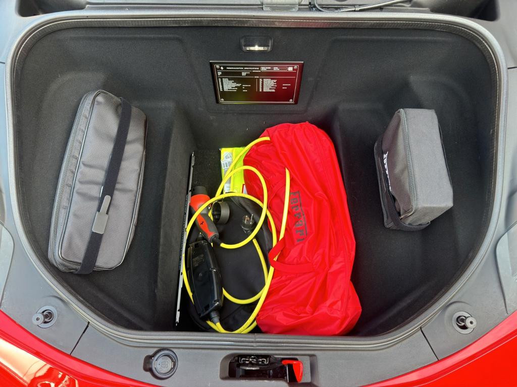 Ferrari 296
