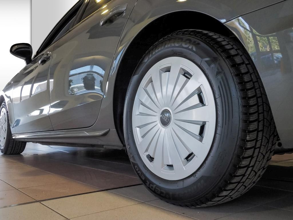 Audi A4 Avant S-Line 2.0 TDI
