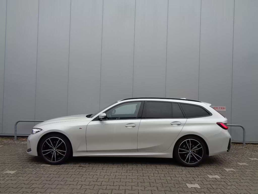 BMW 3 Serie 320 M-Sport xDrive Touring 320d