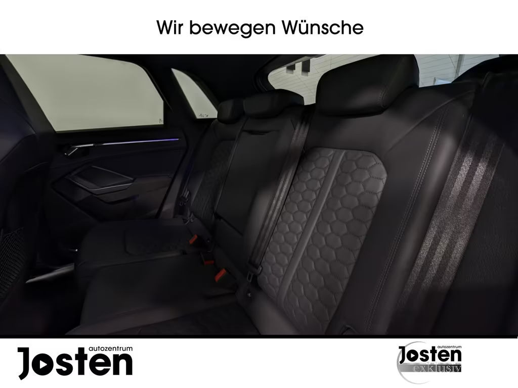Audi RS Q3