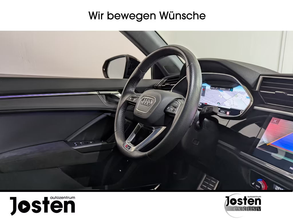 Audi RS Q3