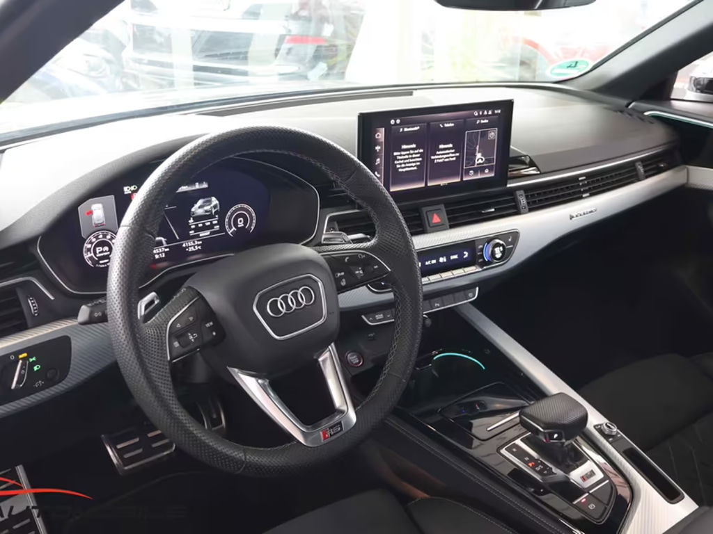 Audi RS4