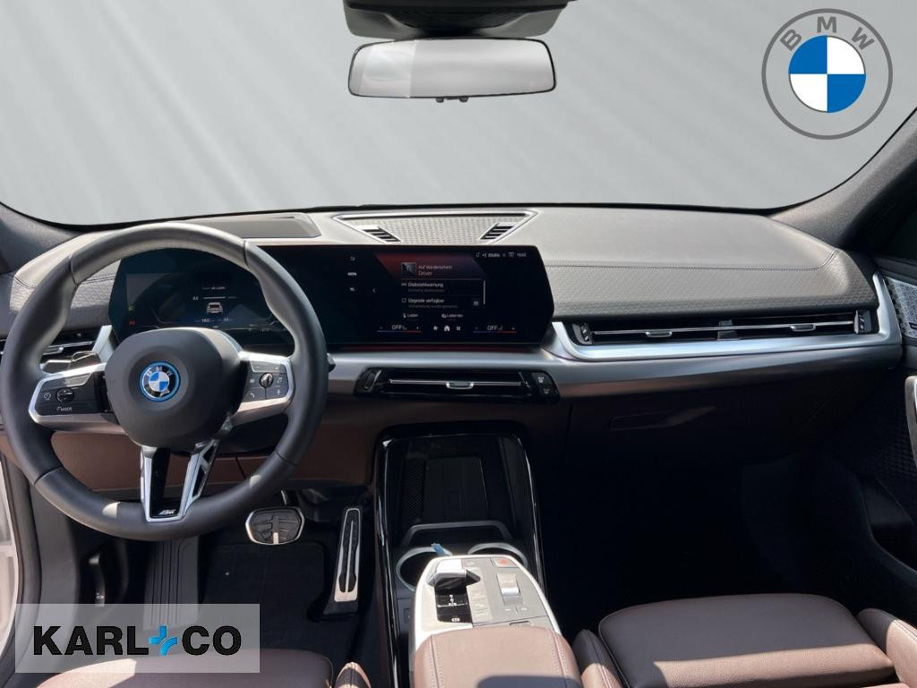 BMW iX2