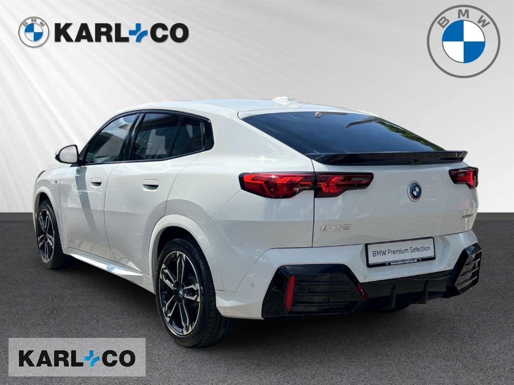 BMW iX2