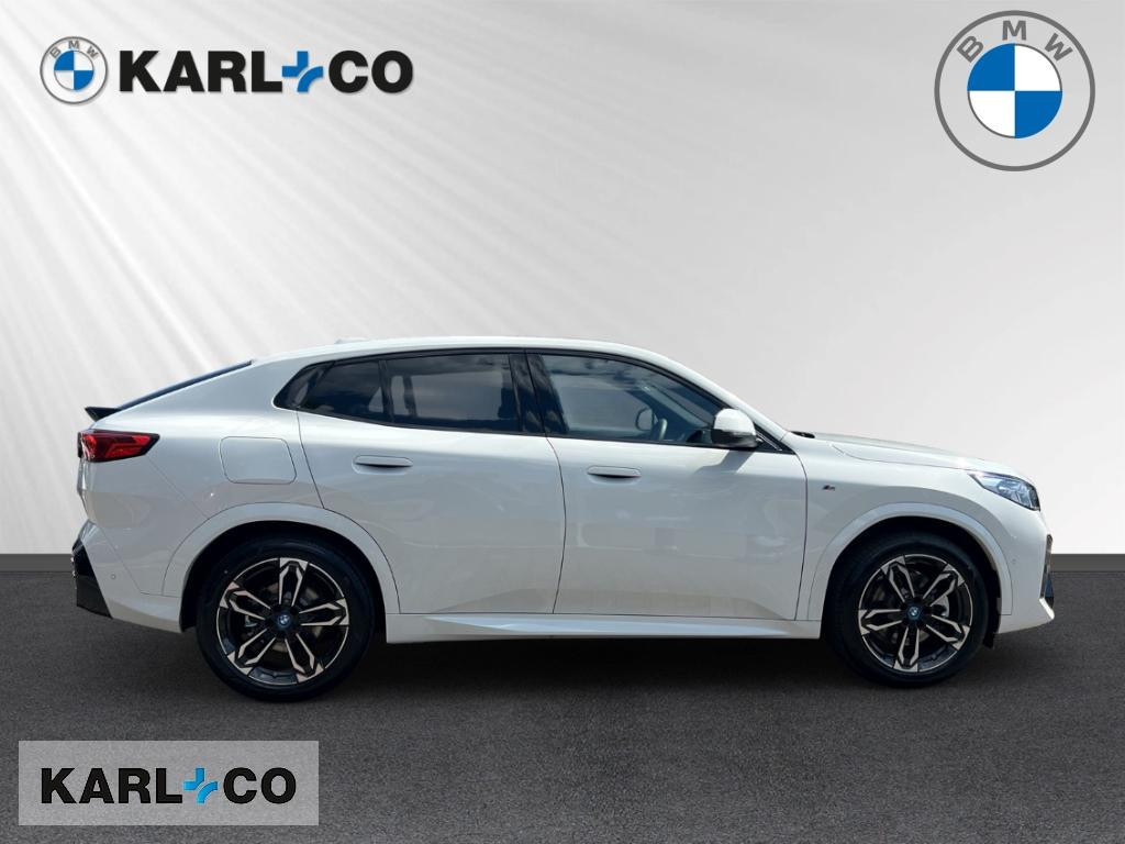 BMW iX2