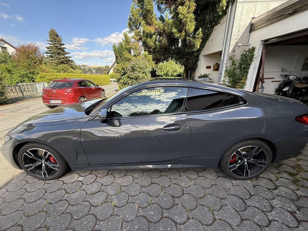 BMW M440