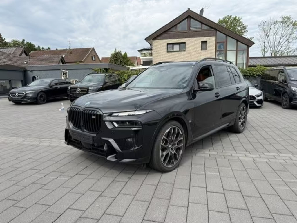 BMW X7