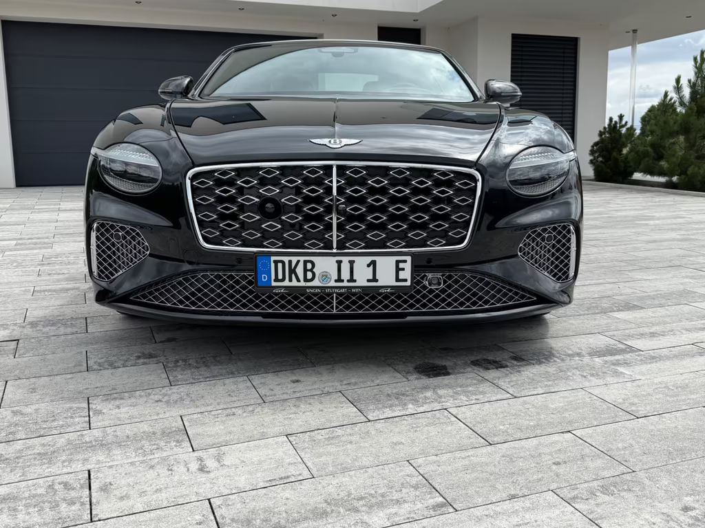 Bentley Continental GTC V8 Hybrid