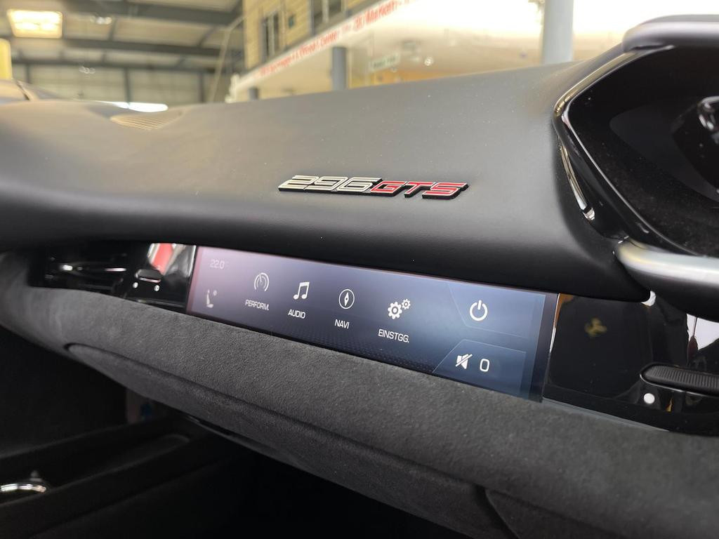 Ferrari 296 GTS