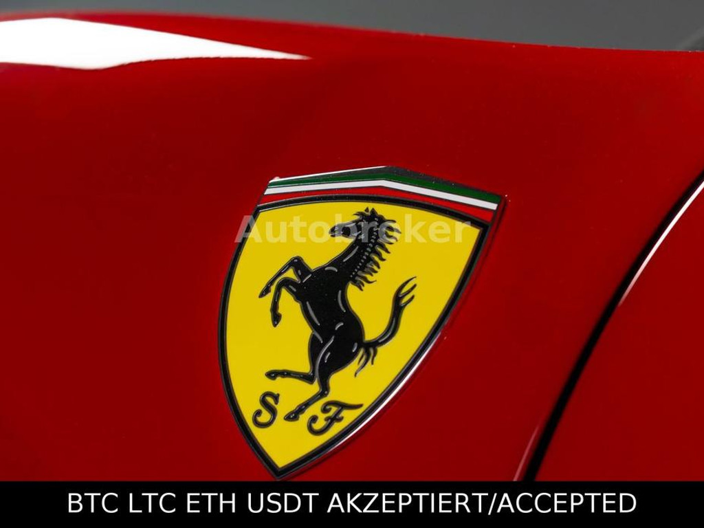 Ferrari F8