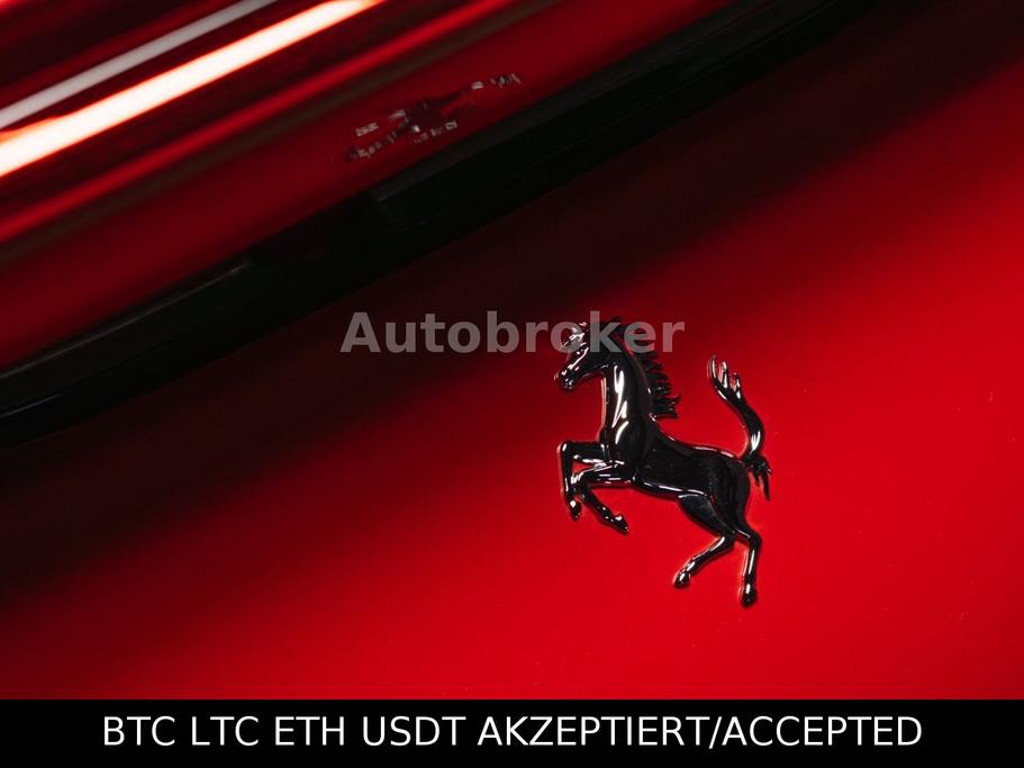 Ferrari F8