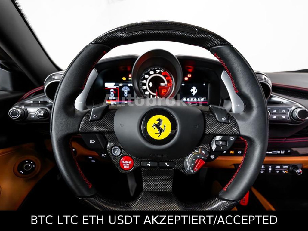 Ferrari F8