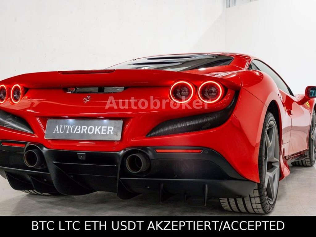 Ferrari F8