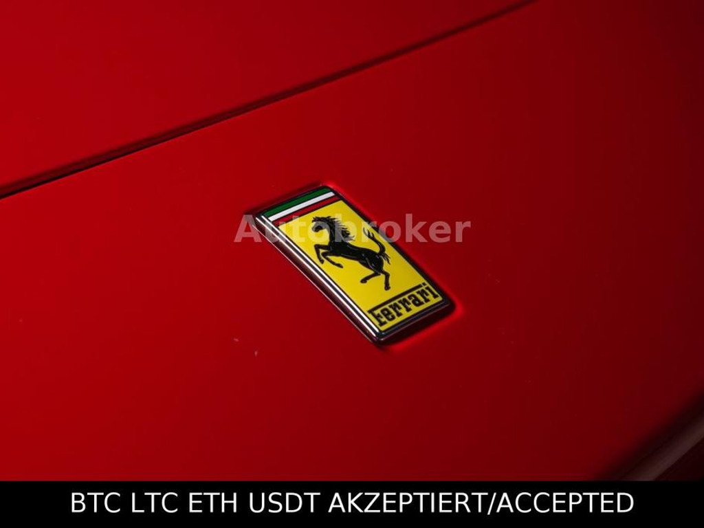 Ferrari F8